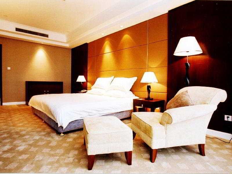 River Front Business Hotel Шанхай Номер фото